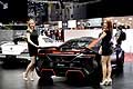 Supercar sexy ragazze al Ginevra Motor Show 2016