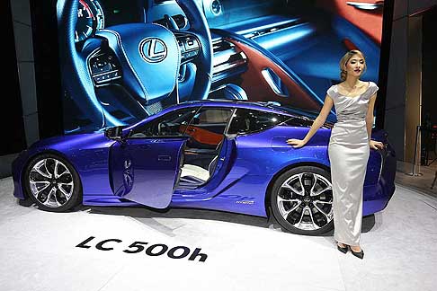 Ginevra-Motorshow Lexus