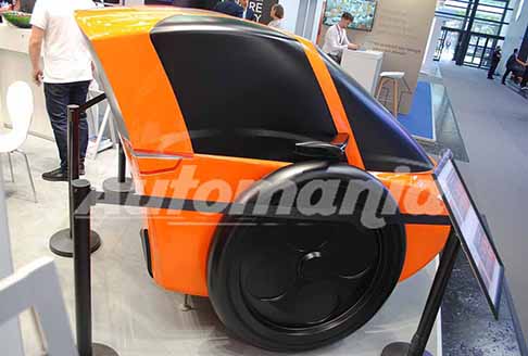 ETU Mobility - ETU SmartCity EV Concept il veicolo elettrico a due ruote orizzontali per la mobilit urbana ideato da una start-up austriaca