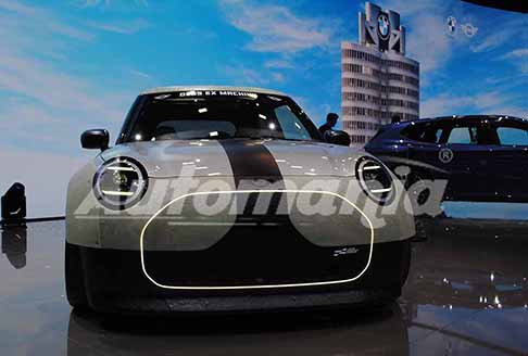 Mini Skeg Concept