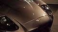 Aston Martin V12 Vanquish supercar di James Bond al Museo Bond in Motion di Londra