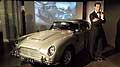 Storica Aston Martin di 007 con James Bond al London Film Museum 2016