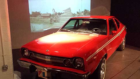 Film 007 James Bond - Il mito di James Bond  sicuramente dovuto al fascino del personaggio, che da sempre si  bassato anche su mezzi meccanici speciali e incredibili. Muscle car di 007 al London Museum