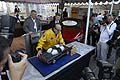 Batmobile Replica, proprietario George Barris al Los Angeles Auto Show 2013