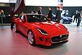 Jaguar F-Type Coupe anteriore vettura al Salone di Los Angeles 2013