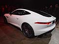 Jaguar F-Type Coupé retrotreno vettura al Los Angeles Auto Show 2013