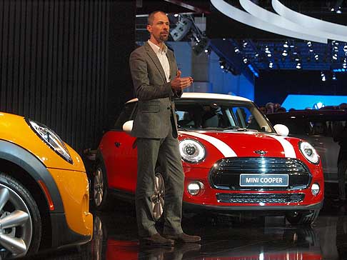 LA-Auto-Show Mini