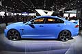 New Jaguar XFR-S nella colorazione French Racing Blue al Salone di Los Angeles 2012