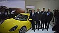 Porsche Cayman giornata della stampa con i dirigenti Porsche al LA Auto Show 2012
