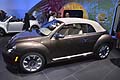 Anteprima mondiale Volkswagen Beetle Convertible al LA Auto Show 2012 di Los Angeles