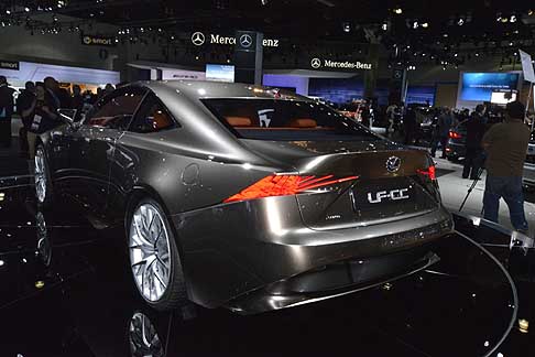 LA_Autoshow Lexus
