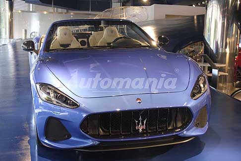 Maserati GranCabrio Sport Nerissimo Edition