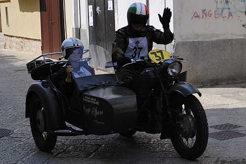 Milano Taranto 2015 - Sidecar KMZ K750 750cc di Laudonia Giancarlo e Fantozzi Alessandra di Calci (PI)