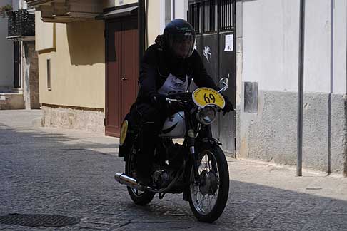 Milano Taranto 2015 - Morini Corsaro 125cc centauro Favero Caterino