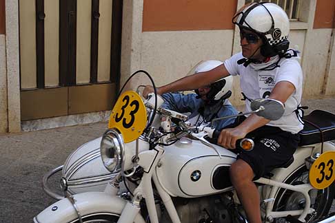 Milano Taranto 2015 - Sidecar BMW R69S 600cc del 1961 dei bolognasi Scagliarini Andrea e Saverino Fabio