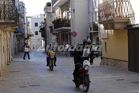 Rievocazione storica moto storiche - Moto Guzzi Iodola GT 250cc centauro Loizzo Luciano di Ferrandina - Matera alla Milano Taranto 2016