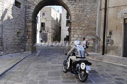 Rievocazione storica moto storiche - Trionfo Classe 100cc Perrone Carlo moto Ducati 100 sport del 1954 alla Milano Taranto 2016