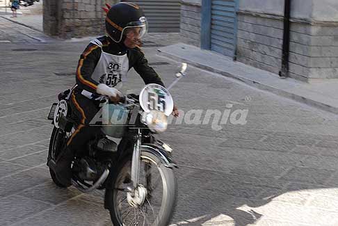 Rievocazione storica moto storiche - Moto Bianchi Turismo 125cc centauro Castellaro Paolo alla Milano Taranto 2016