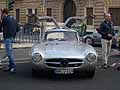 Mercedes-Benz 300 SL W198-I con lequipaggio italiano Alberto e Andrea Cefis