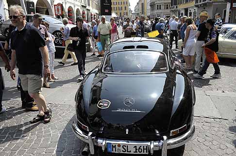 Mercedes-Benz - Mille Miglia 2011 - Si accendono i motori per la corsa pi bella del Mondo