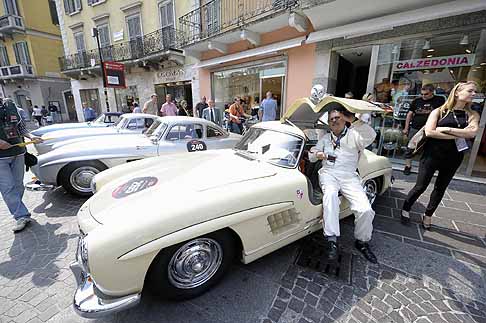Mercedes-Benz - Mercedes-Benz 300 SL W198-I Gran Turismo del 1955 guidata da Mirabaud Pierre G.