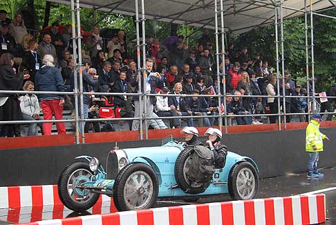 Mille Miglia 2016 - Bugatti T 35 pilota Foglia Giacomo del 1925 alla Mille Miglia 2016