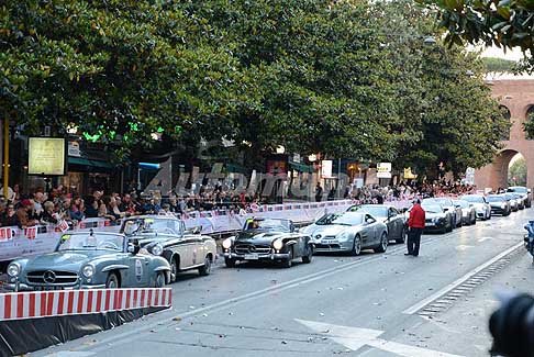 Freccia Rossa Roma - Mille Miglia 2016 sfilata delle vetture Mercedes-Benz