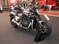 Poderosa moto Yamaha Vmax alla Fiera di Roma per il Motodays 2012