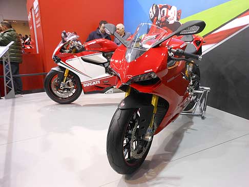 Ducati - Le moto Ducati 1199 Panigale S e la versione Tricolore al Motodays