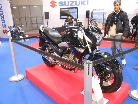 Suzuki - New Suzuki Inazuma alla Fiera di Roma per il Motodays 2012
