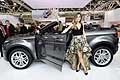Range Rover Evoque convertible con Eleonora Pedron madrina del Motor Show 2016