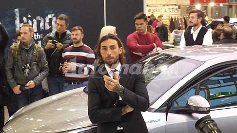 Vip al Motor Show 2016 - Toyota Chr con Vittorio Brumotti al Motor Show 2016