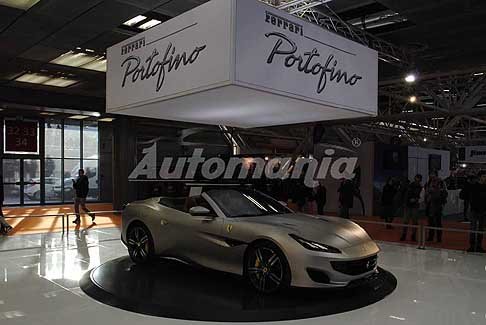 Ferrari - Lo stile della Portofino si distingue per la configurazione due volumi fast-back