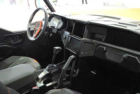 Motor-Show Polaris
