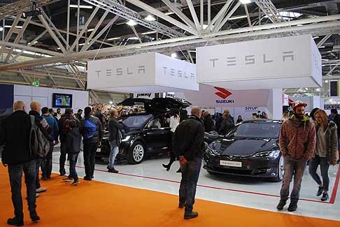 Motor-Show Tesla