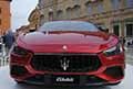 Maserati Ghibli calandra al Motor Valley Fest 2021 a Modena esposta in Piazza Roma