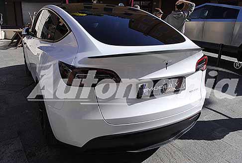 Motor-Valley-Fest Tesla