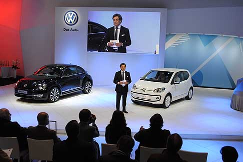 Volkswagen - Presentazione del nuovo Volkswagen Maggiolino e della Volkswagen UP! al Motor Show