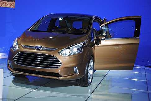 Ford - Il Nuovo prototipo Ford C-Max al Motor Show di Bologna 2011