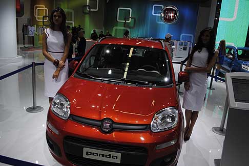 Fiat - Fiat nuova Panda in anteprima nazionale al solone di Bologna 2011