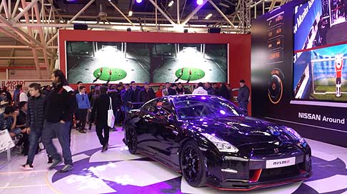 Motor Show - Nissan GT-R Nismo al padiglione 25 al Motor Show di Bologna 2014 per la 39^ edizione