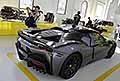 Ferrari SF90 Stradale retrotreno vettura esposta allOfficina Alfredo Ferrari padre di Enzo a Modena
