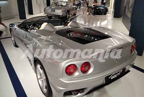 Museo Enzo Ferrari  - Ferrari Berlinetta 360 Spyder Pininfarina al Museo Ferrari di Modena