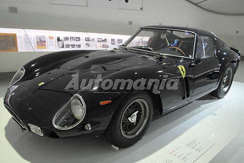 Museo Ferrari - Ferrari 250 GTO ha reso grande il Mito Ferrari al Museo Casa Enzo Ferrari esposizione Capolavori senza tempo a Modena