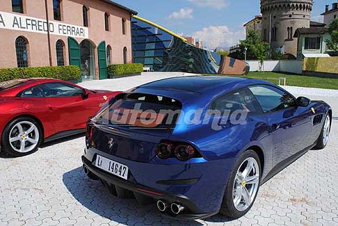Museo-Ferrari Supercars