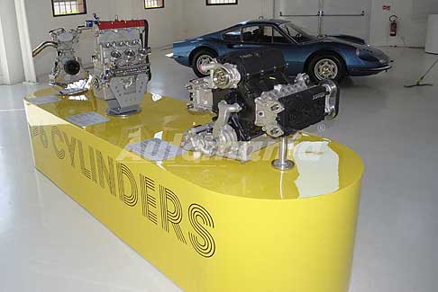 Museo Ferrari - Officina Alfredo Ferrari motori Ferrari da 1 e 6 cilindri