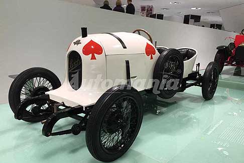 Porsche - Austro-Daimler Sascha costruita nel 1922 asso di picche rosso