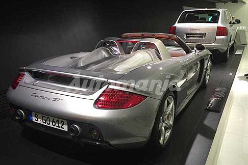 Porsche - Porsche Carrera GT sportcar al Museo Porsche di Stoccarda