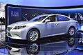 Auto Lexus ES 300h Hybrid al salone di New York 