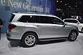 Mercedes Benz GL mClass-vista laterale al New York Autoshow 2012